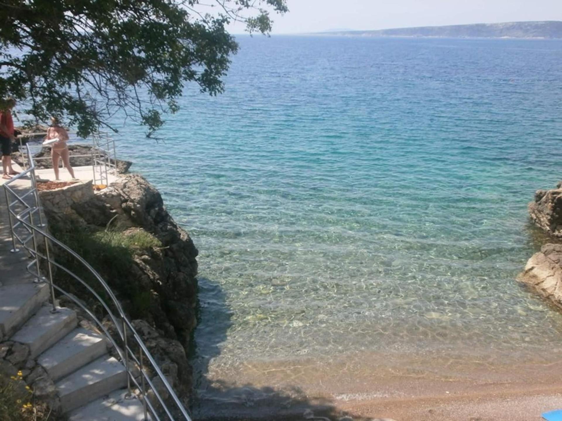 Family Apartments Viva Close To The Beach Крк Экстерьер фото