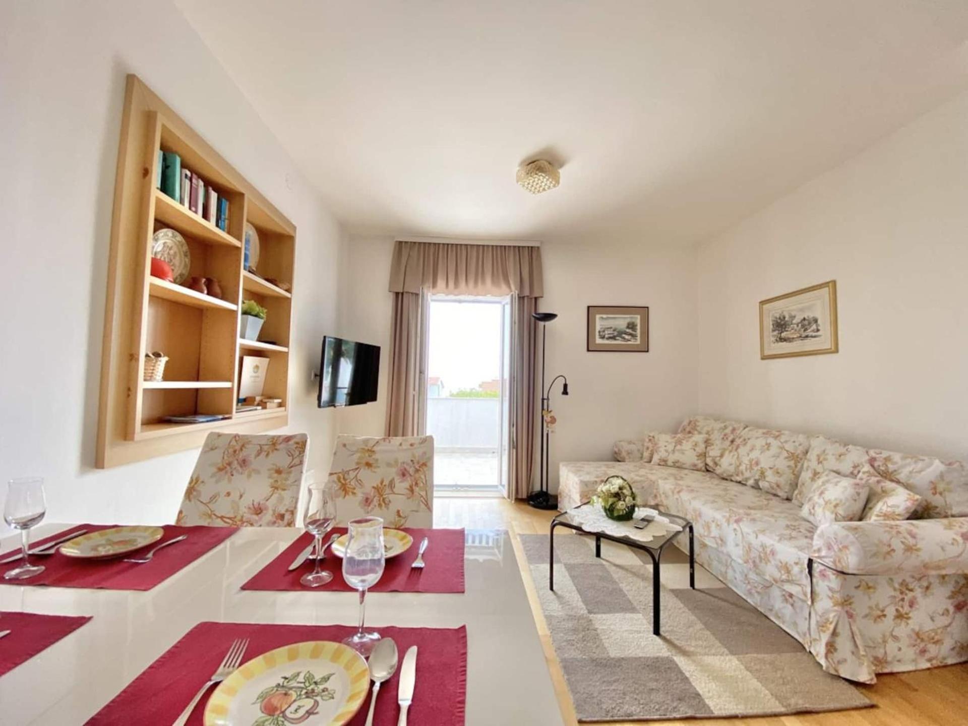 Family Apartments Viva Close To The Beach Крк Экстерьер фото